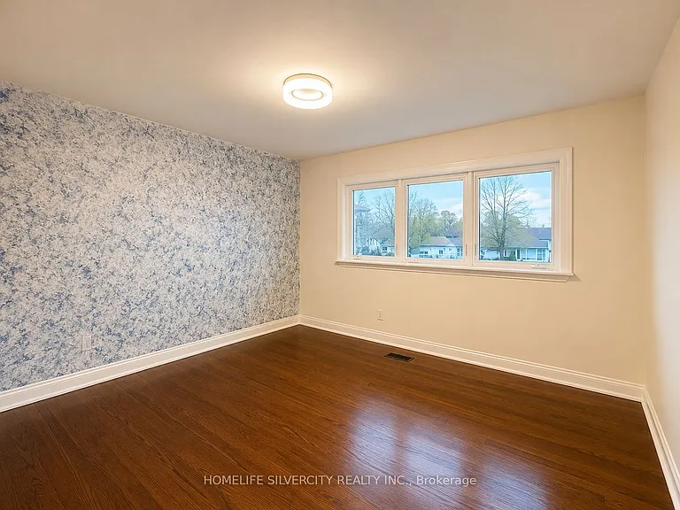 9 Hardwick Dr — Photo 11