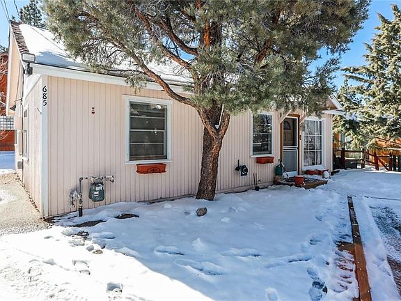 3rd image of 685 Villa Grove Ave