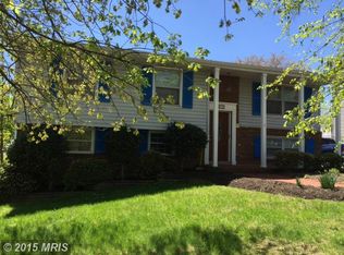 1204 E Lee Rd, Sterling, VA 20164