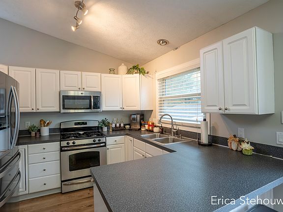 4th image of 5298 Mulligan Dr SW