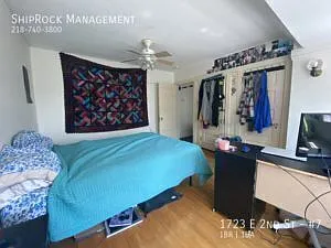 1723 E 2nd St #7 — Photo 2