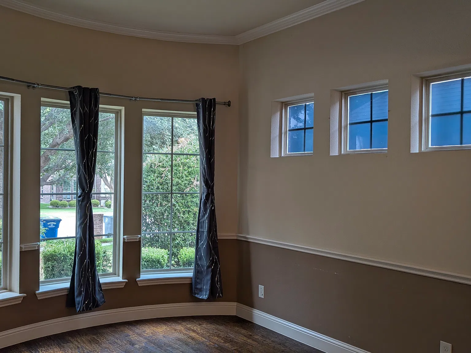 12231 Jackson Creek Dr — Photo 2