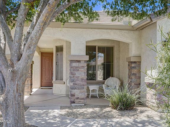 2nd image of 172 W LATIGO Circle