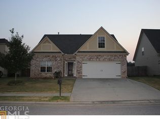 1031 Kerry Dr, Calera, AL 35040