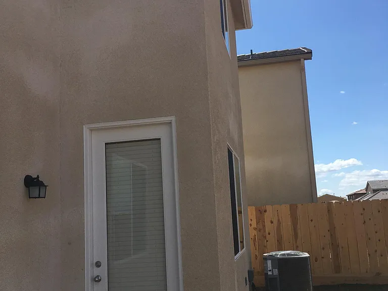 3865 Hampton Way — Photo 4