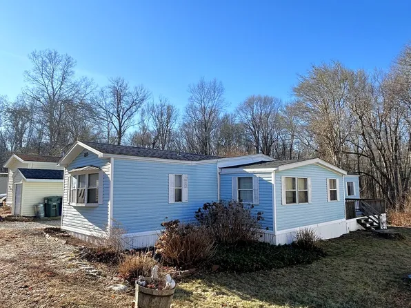 8 Wheeler Brook Park, Stonington, CT 06378