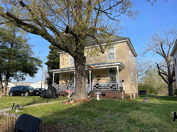 2nd image of 113 Church St