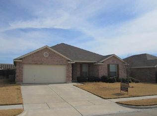 336 Willow Vista Dr, Saginaw, TX 76179