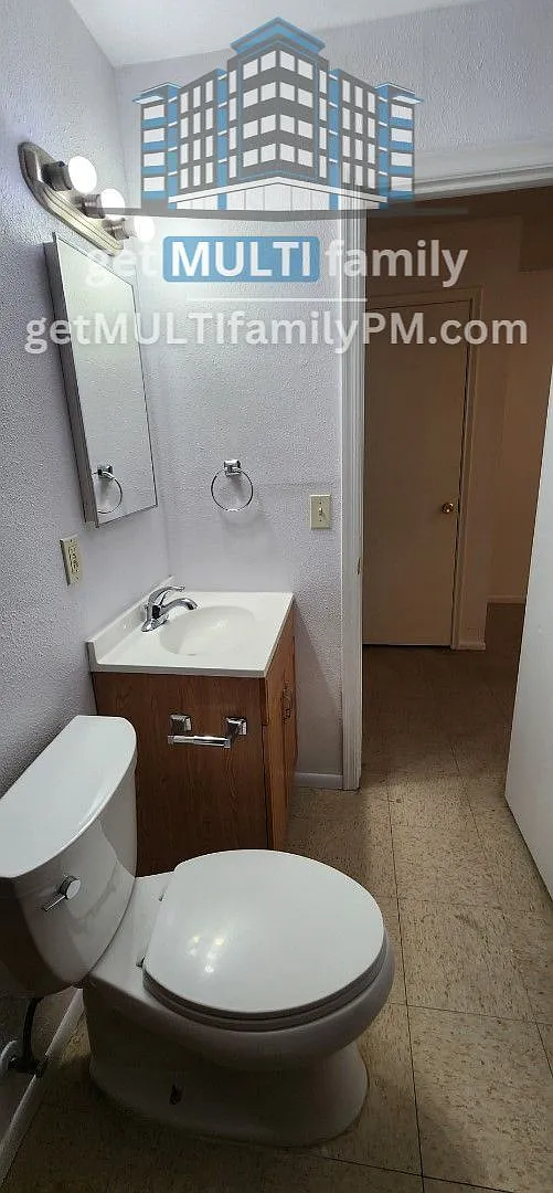 2 bed, 2.0 bath, 945 sqft, $899 — Photo 3