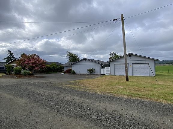 2nd image of 1515 W Waldrip