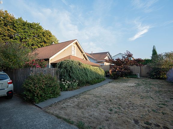 3rd image of 11317 NW 6th Ave