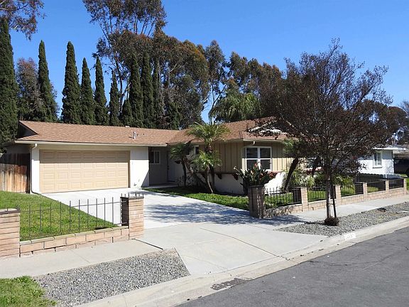 3rd image of 6469 E Lake Dr