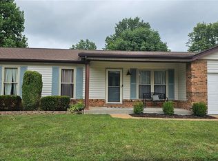 6100 Daisyleaf Ct, Saint Louis, MO 63129