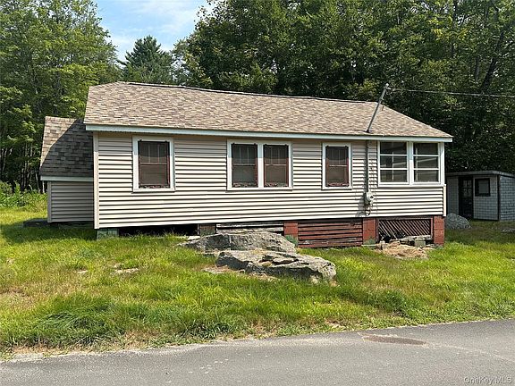 5th image of 13 E Pierce Avenue