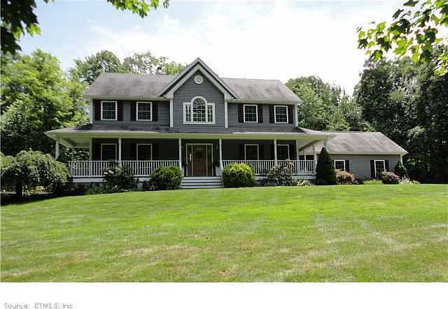 1st image of 77 Cider Mill Hts