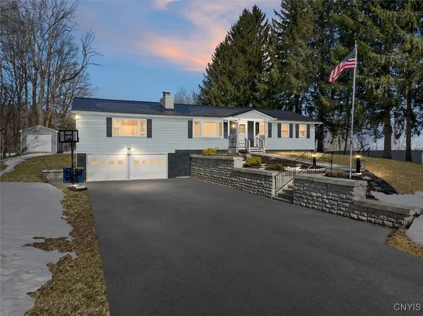 6965 Fairway Dr, Westmoreland, NY 13490