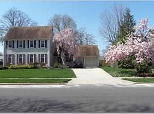 104 Partree Rd, Cherry Hill, NJ 08003