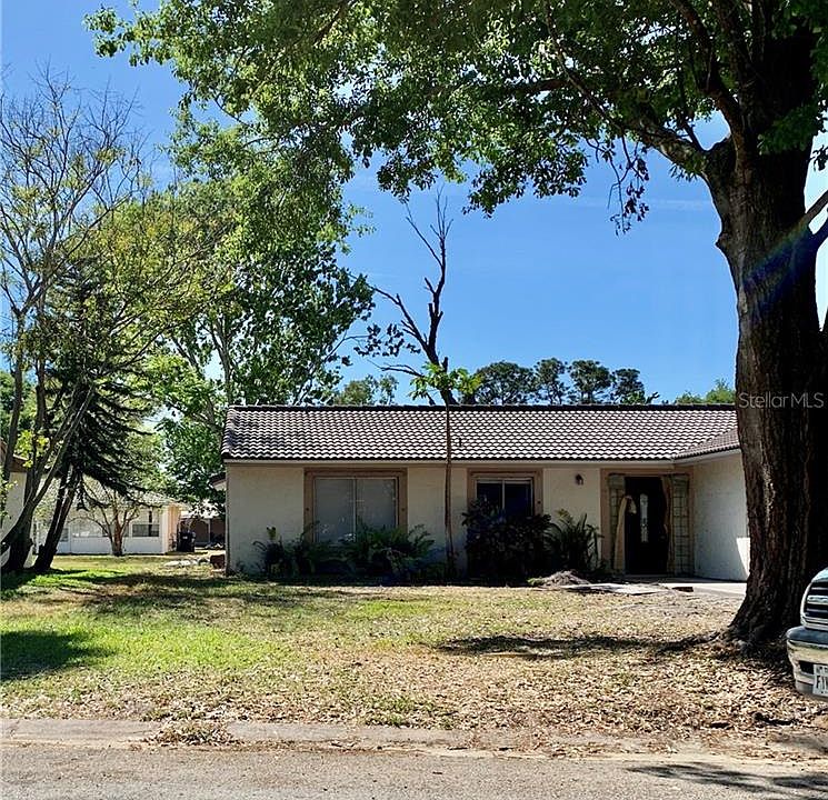 1st image of 10624 Bellflower Ct #2