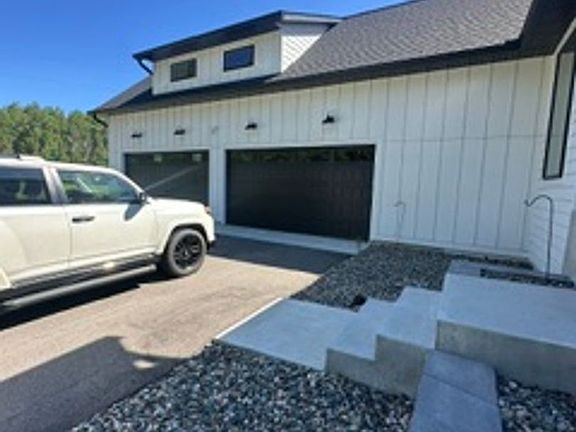 3rd image of 26942 Middle Cullen Rd