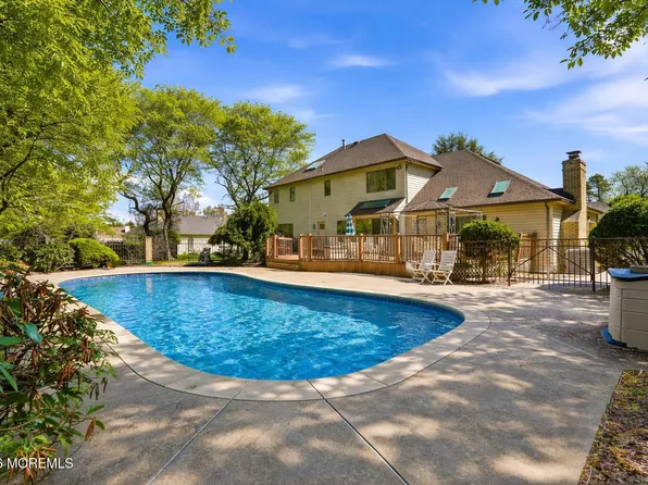 14 Kastor Lane, West Long Branch, NJ 07764