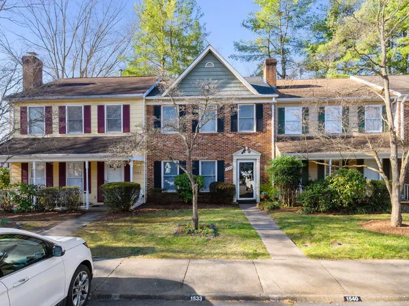 1540 Minor Ridge Ct, Charlottesville, VA 22901