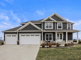 4814 Oakdale Dr, Champaign, IL