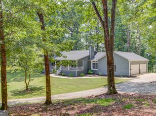 1135 Beaver Dam Rd, Hoschton, GA 30548