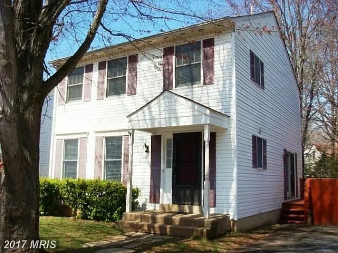 1st image of 9142 Schoolcraft Ln