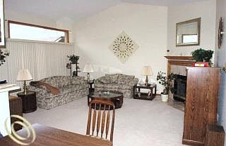 5th image of 49564 Laurel Heights Ct