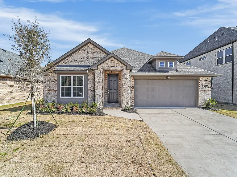 2905 Cantoni Crk — Photo 2