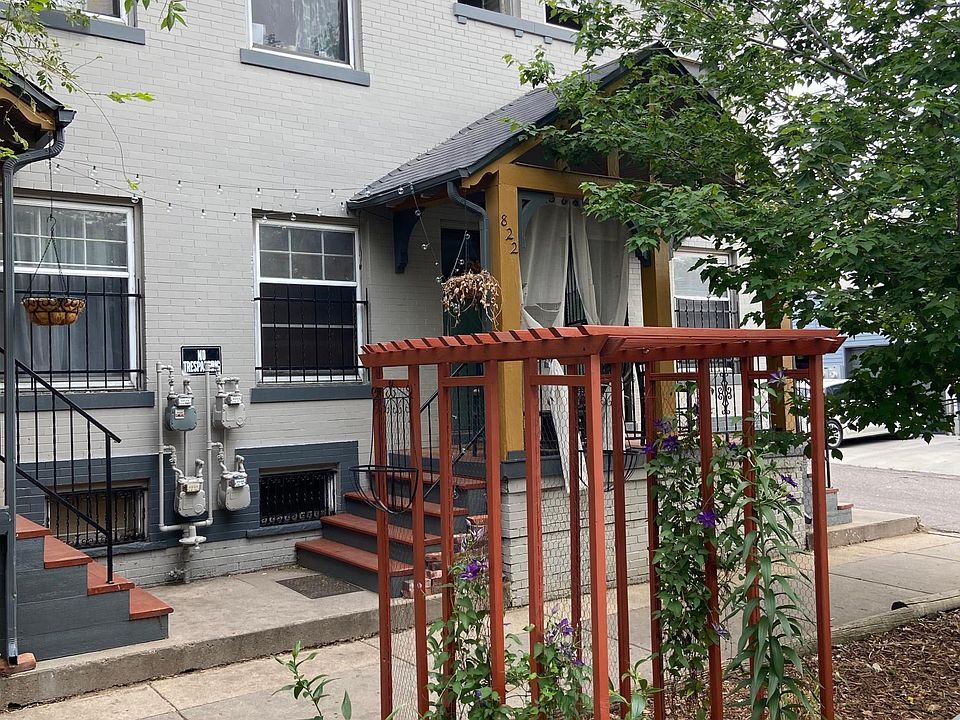 1st image of 820 E 25th Ave