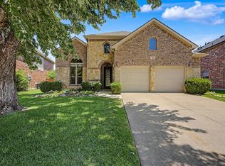 518 Collins Ln, Fate, TX 75087