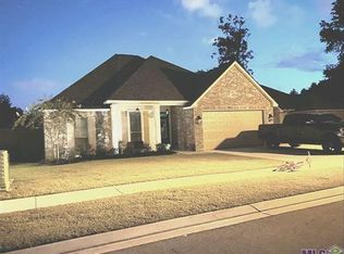 37220 Meador Ln, Geismar, LA 70734