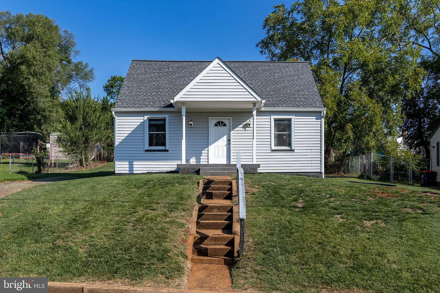301 Williams Dr photo 1