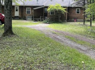 2023 E Sugar Grove Rd, Scottville, MI 49454