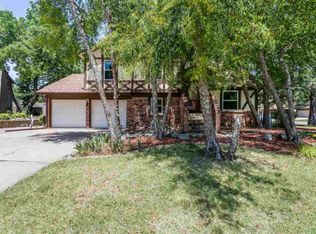 631 N Tanglewood Ct, Derby, KS 67037