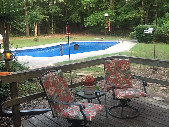 Deck off French door master 