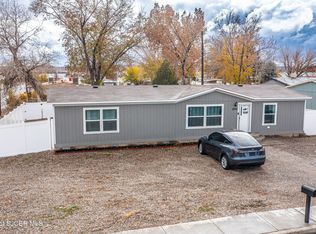 2929 19th St, Farmington, NM 87402
