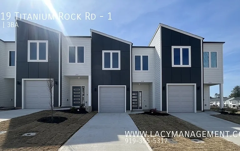 2119 Titanium Rock Rd #1 — Photo 1