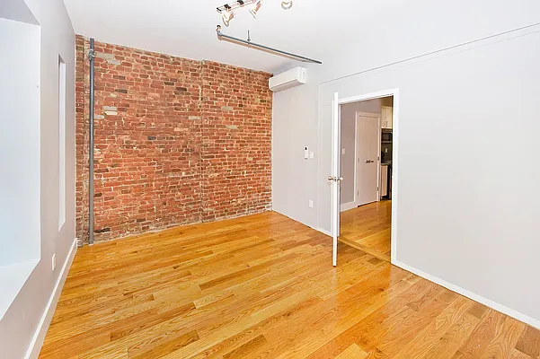 Rented by Mishkan Group | media 21