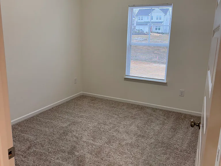 528 Marthas View Way — Photo 16