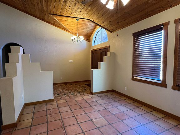 4th image of 6515 15th Dr