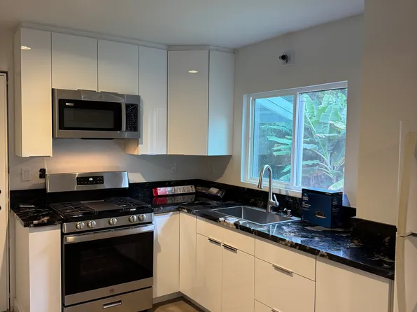 (undisclosed Address), Honokaa, HI 96727
