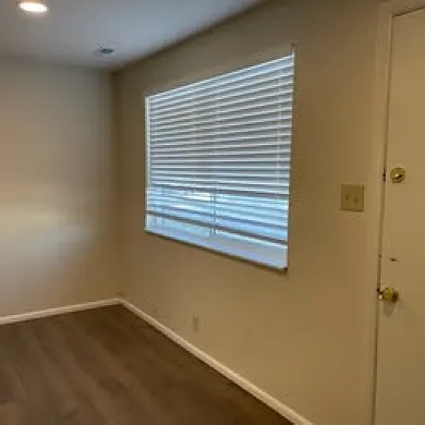 2 bed, 1.5 bath, $1,450 — Photo 2