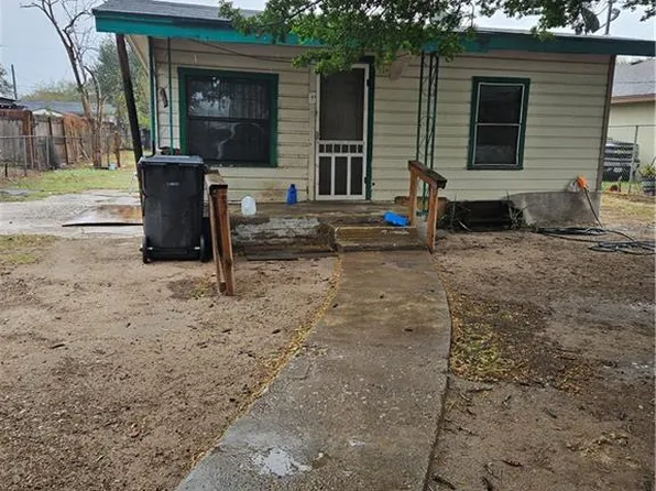 212 N 27th Ave, Edinburg, TX 78542