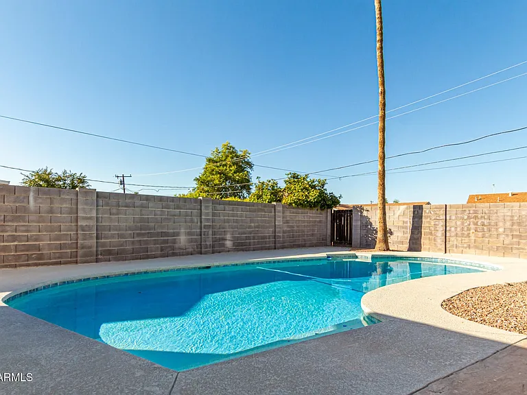 818 W Elna Rae St — Photo 26