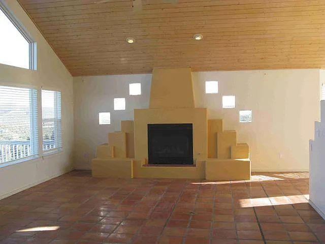 7 Metate Dr