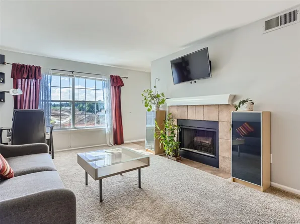 9110 E Arbor Circle #J, Englewood, CO 80111