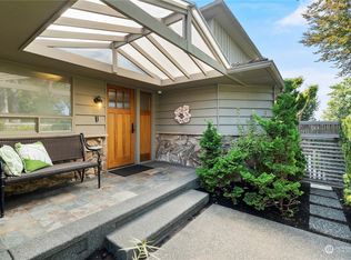 10237 Marine View Dr SW, Seattle, WA 98146