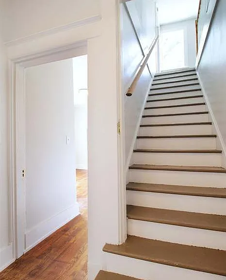 2027 Higbee Ave — Photo 8